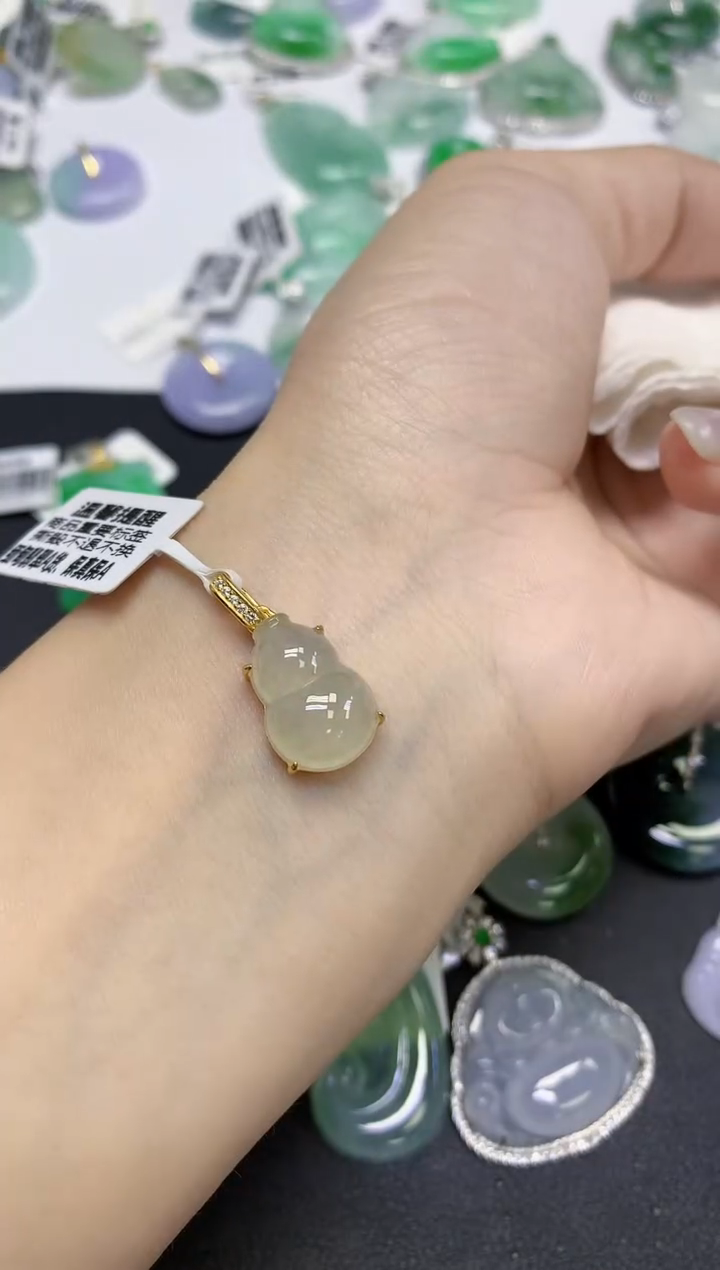 颈饰未镶嵌翡翠天然缅甸翡翠A货百元以上9元证书费自理