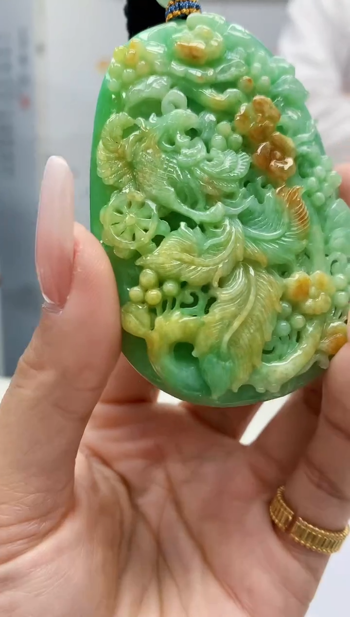 【闪购商品】定制翡翠未镶嵌5028lr-毛货挂件188