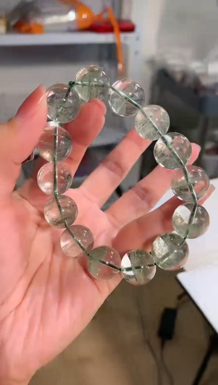 【闪购商品】水晶手链未镶嵌15mm绿幽灵千层