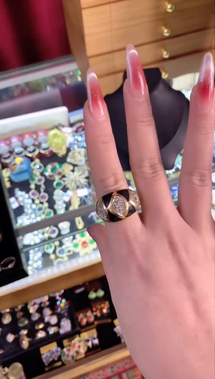 【闪购商品】瓷片楚楚中古珠宝甄选不退换