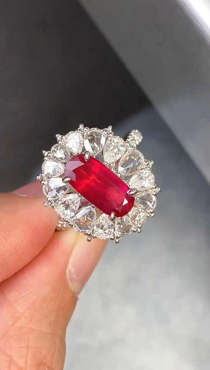 【闪购商品】红宝石戒指18K金镶嵌2.07ct/新年开工价