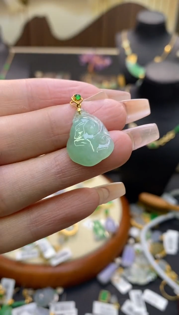 【闪购商品】翡翠颈饰18K金镶嵌净货12477