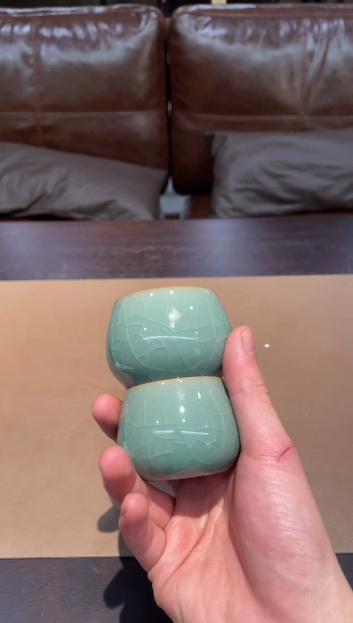 13窑承青瓷厚釉杯2只