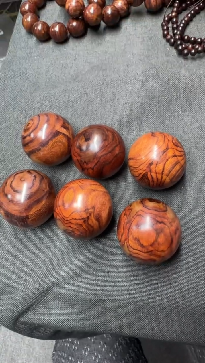 【闪购商品】黄花梨/降香黄檀把件正宗3对4.5规格海黄手球