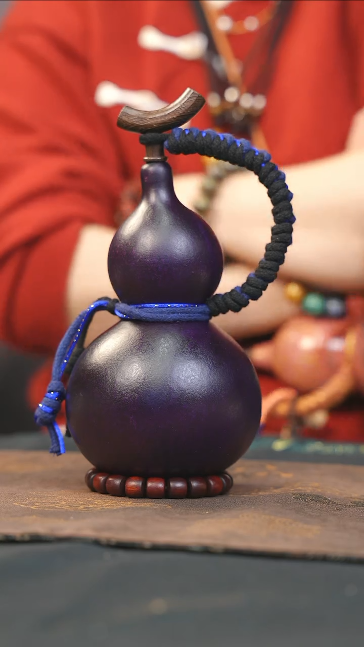 【闪购商品】RO128大漆酒葫芦不包手串及旋转底座