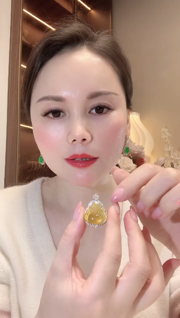 【闪购商品】翡翠吊坠(不含链)18K金镶嵌A96 