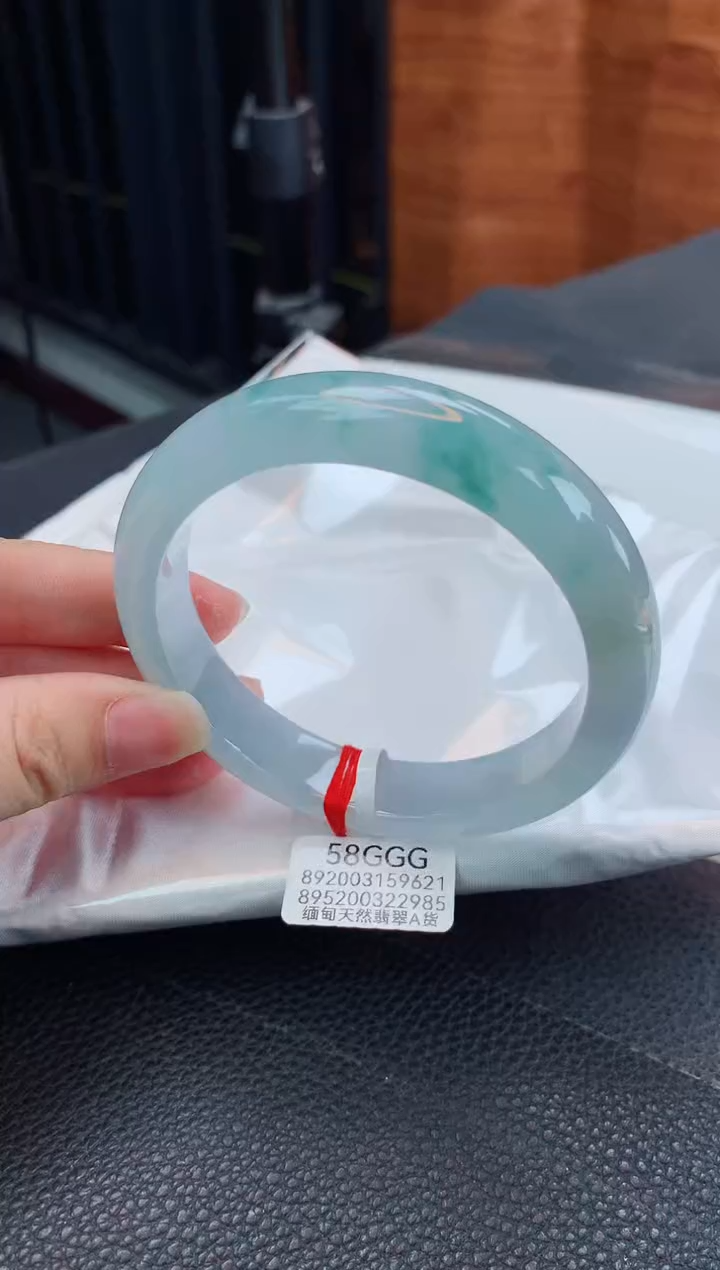 【闪购商品】翡翠手镯未镶嵌缅甸天然翡翠A货手镯
