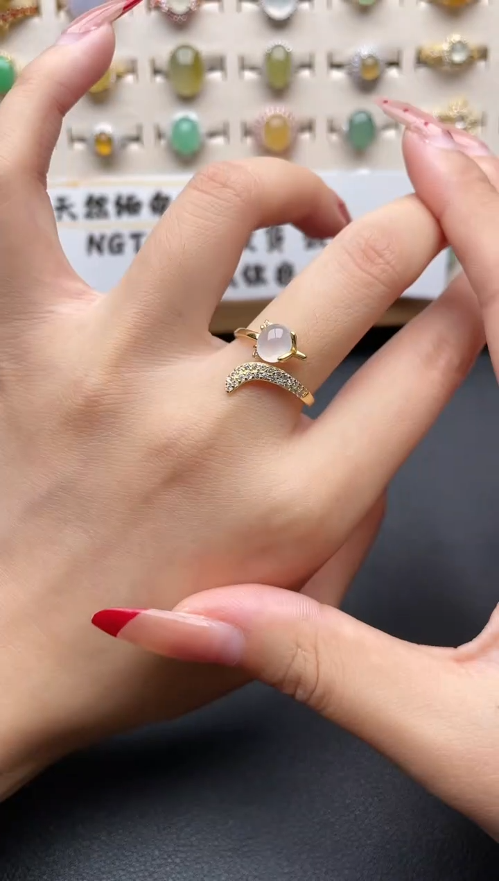 【闪购商品】翡翠戒指银S925镶嵌一物一证一礼盒