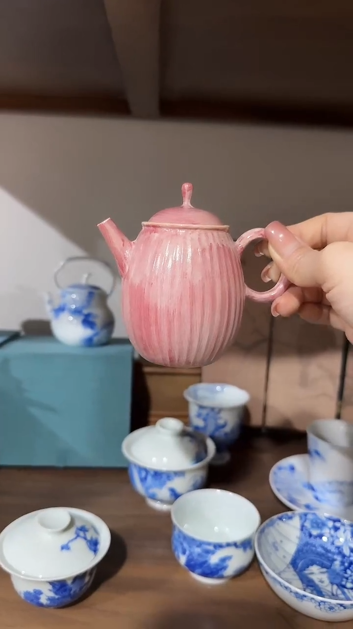 【刷刷粉丝专属】景德镇茶器大补贴 11.3038  樱花粉壶