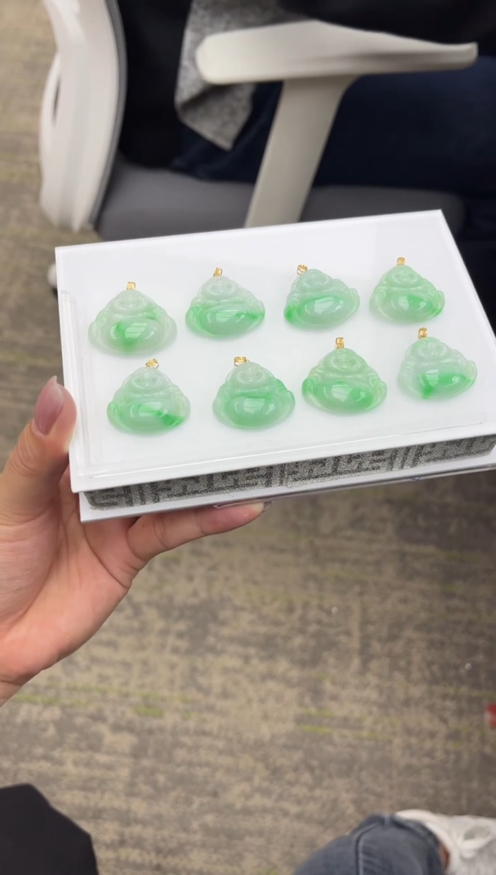 【闪购商品】翡翠颈饰18K金镶嵌M125多样性发一件/配绳子