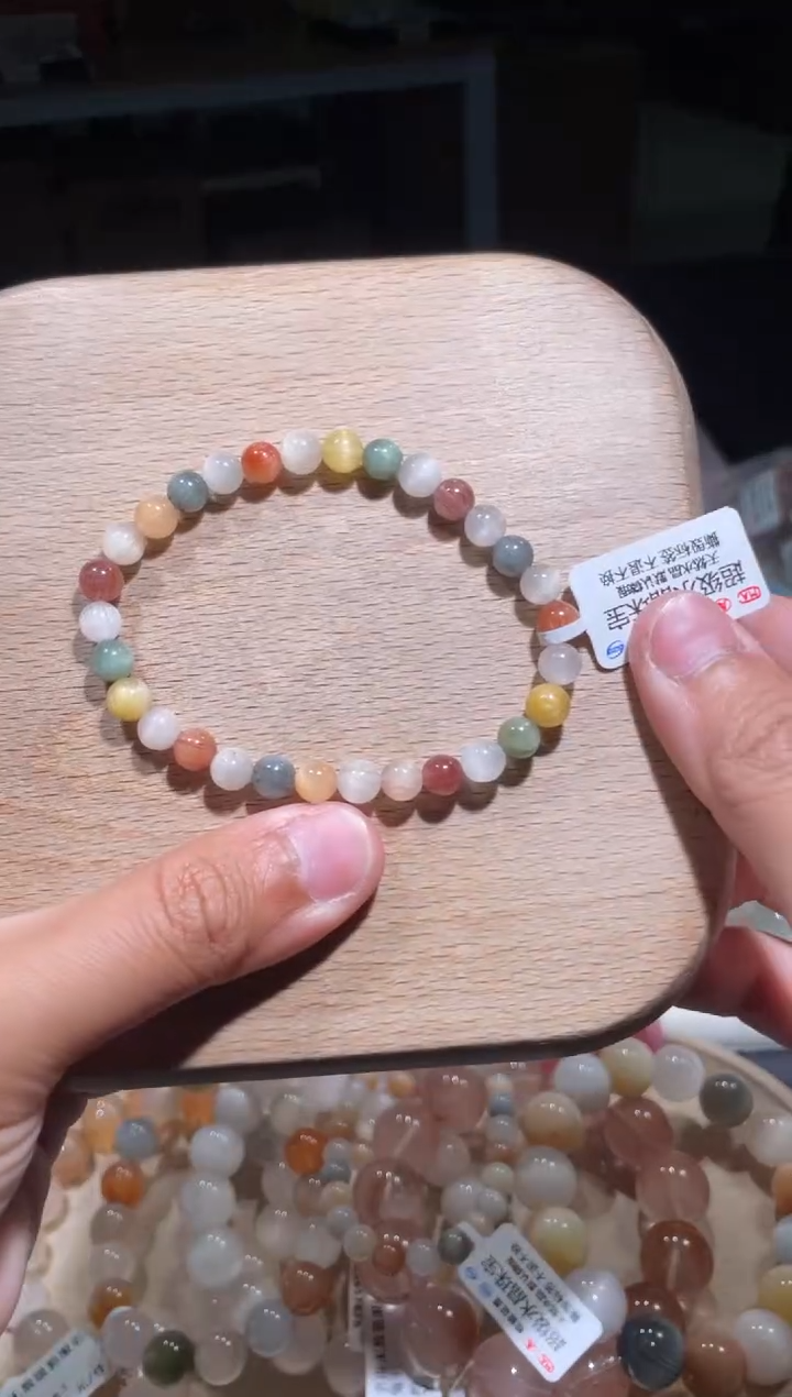 【闪购商品】水晶手串未镶嵌93号多样性发货一CC6+