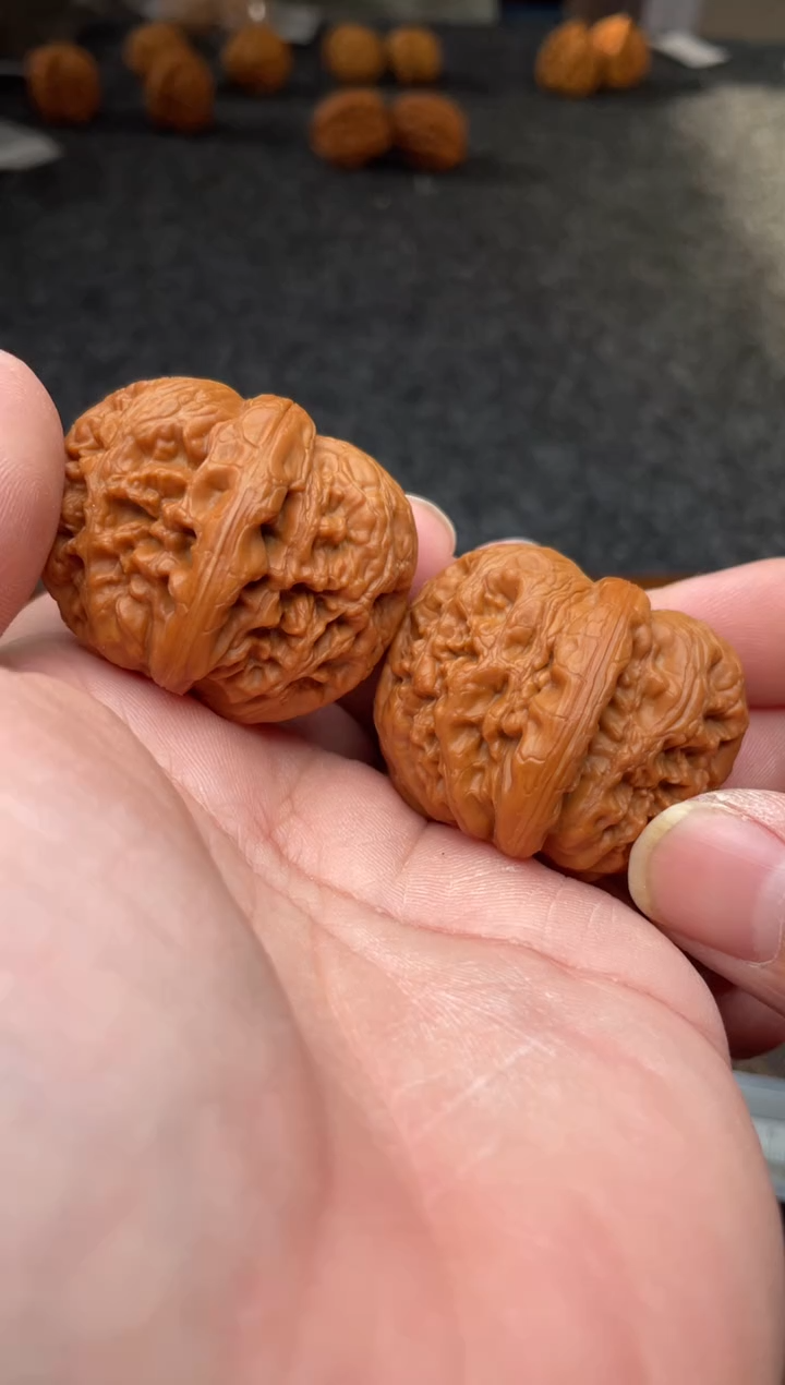 把件文玩核桃B  180号   42尺元宝