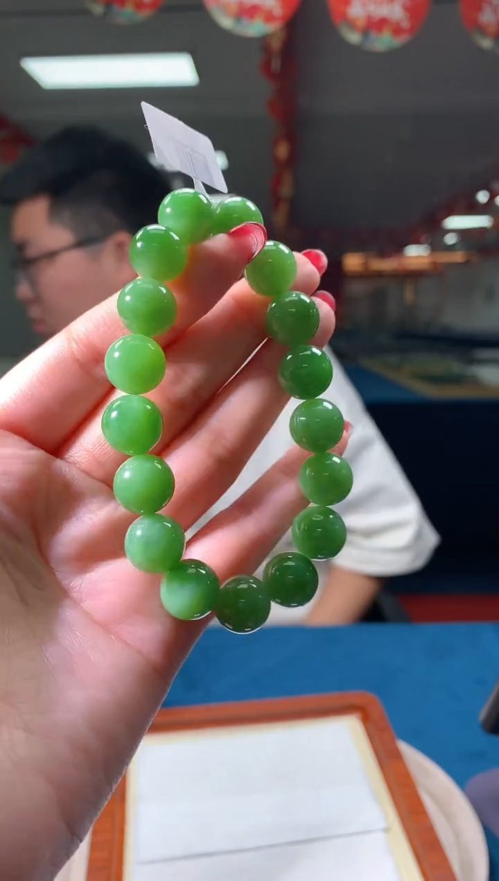 定制和田玉天然和田玉（拍一发一)