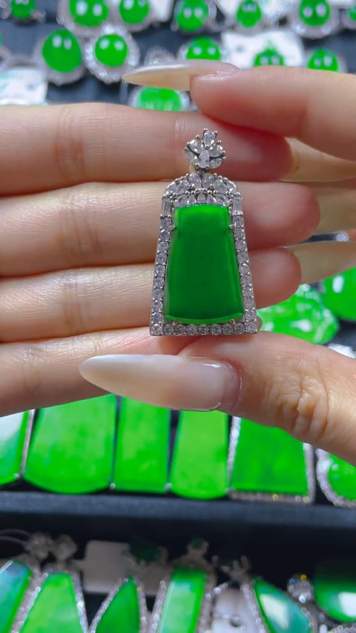 颈饰银S925镶嵌翡翠11