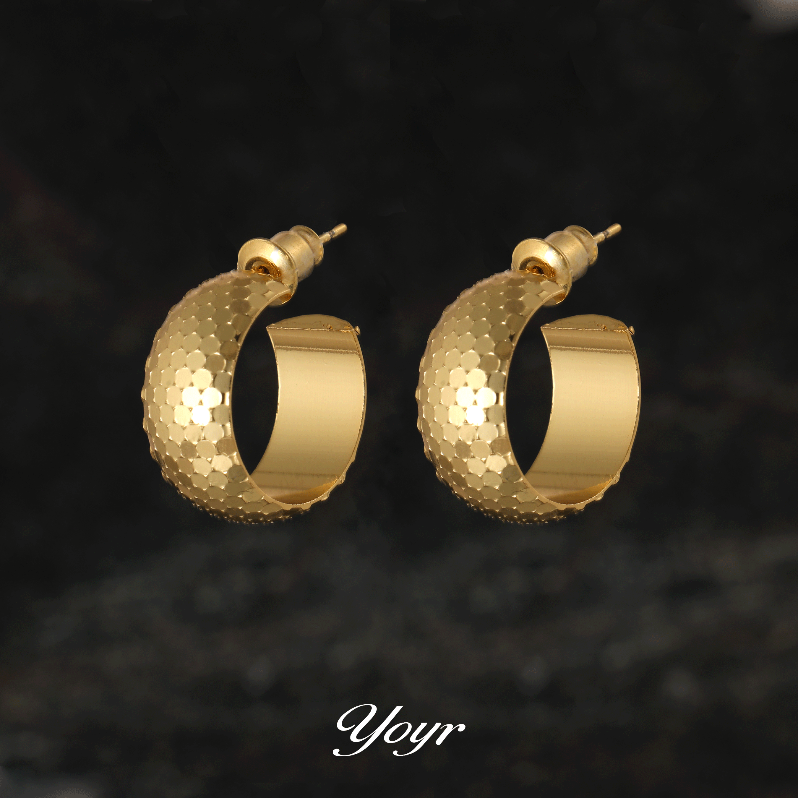 YOYR 黄铜耳饰 超闪鳞片C形耳环圆形简约气质感蜂窝状耳钉