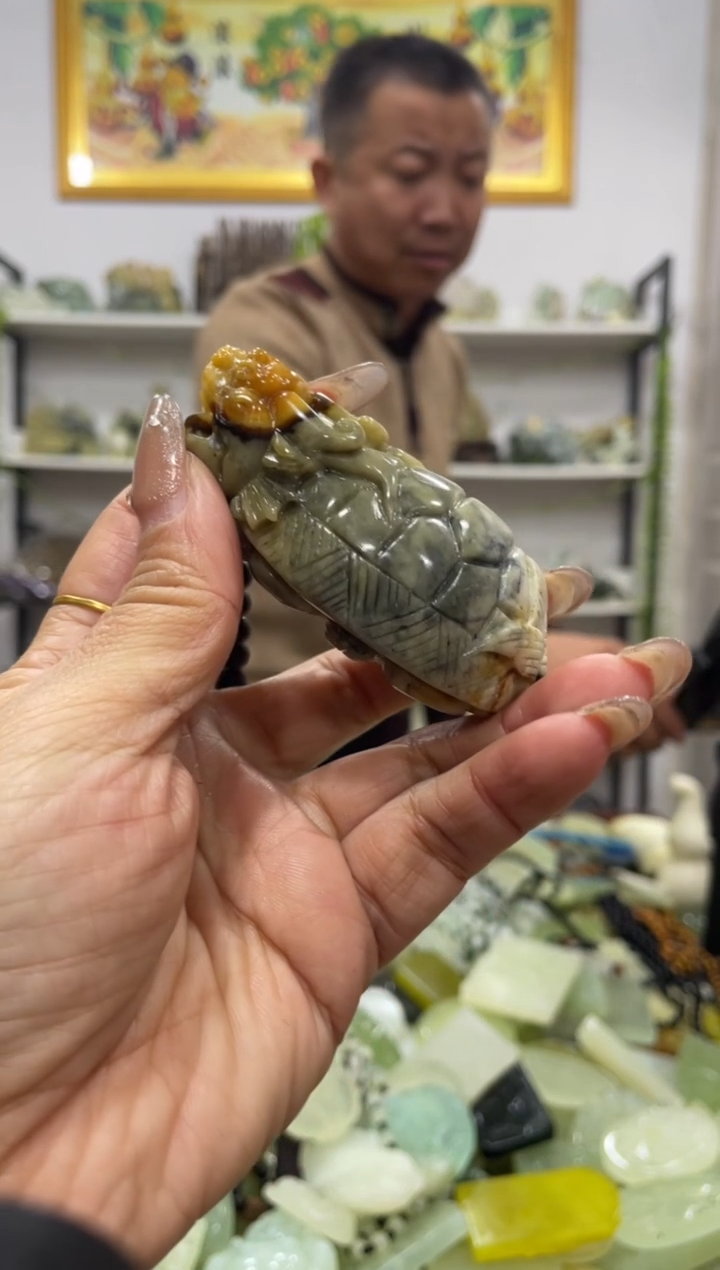 【闪购商品】岫玉手把未镶嵌              