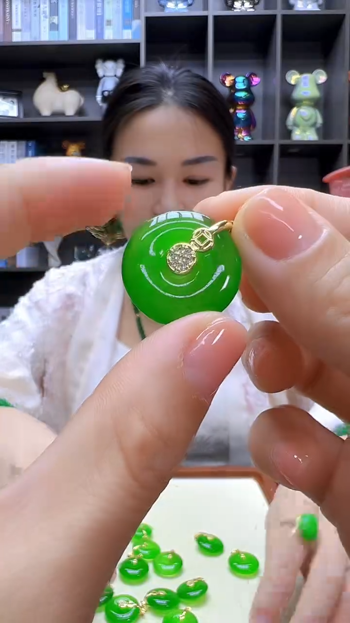 翡翠14K金镶嵌颈饰丹丹diy劲饰