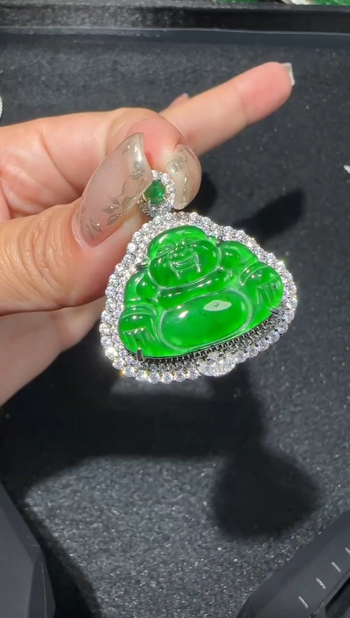 【闪购商品】翡翠吊坠(赠链)未镶嵌多样性发货拍一发一