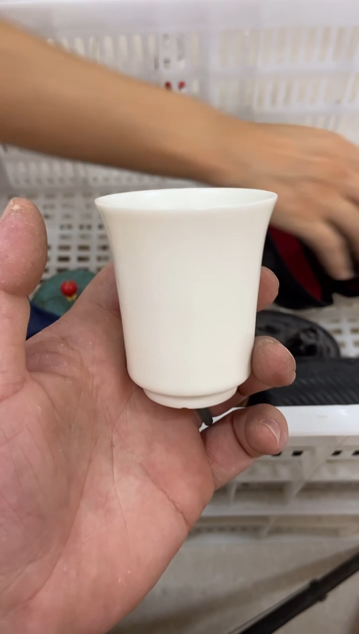 无运费险有瑕疵的摄影的产品有使用过的痕迹有点脏介意勿拍