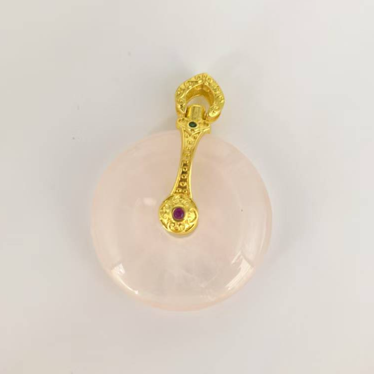 （库存处理）-高定珠宝粉水晶平安扣吊坠设计款Y2379多样性只发其一