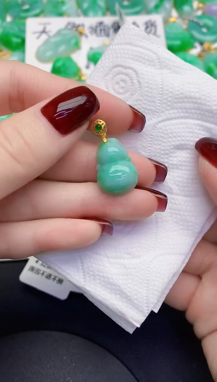 颈饰未镶嵌翡翠缅甸天然翡翠A货