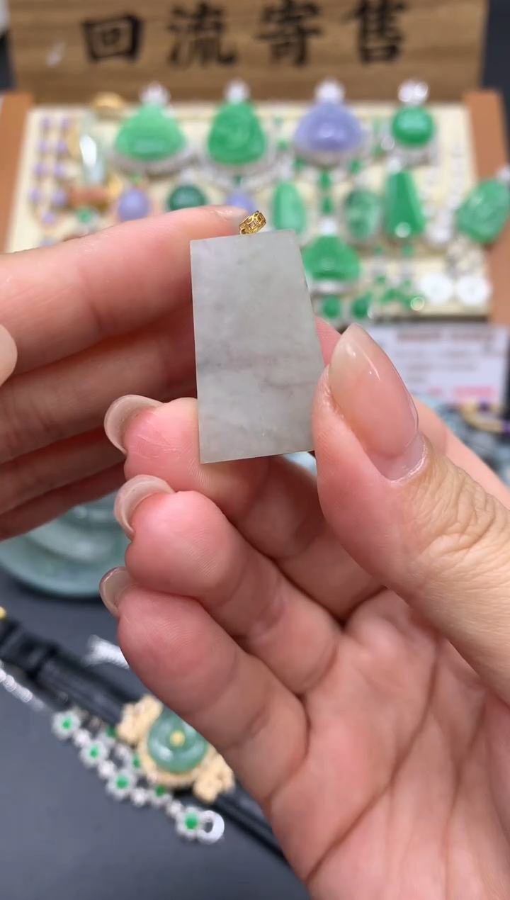 【闪购商品】翡翠颈饰18K金镶嵌42-中国好珍宝