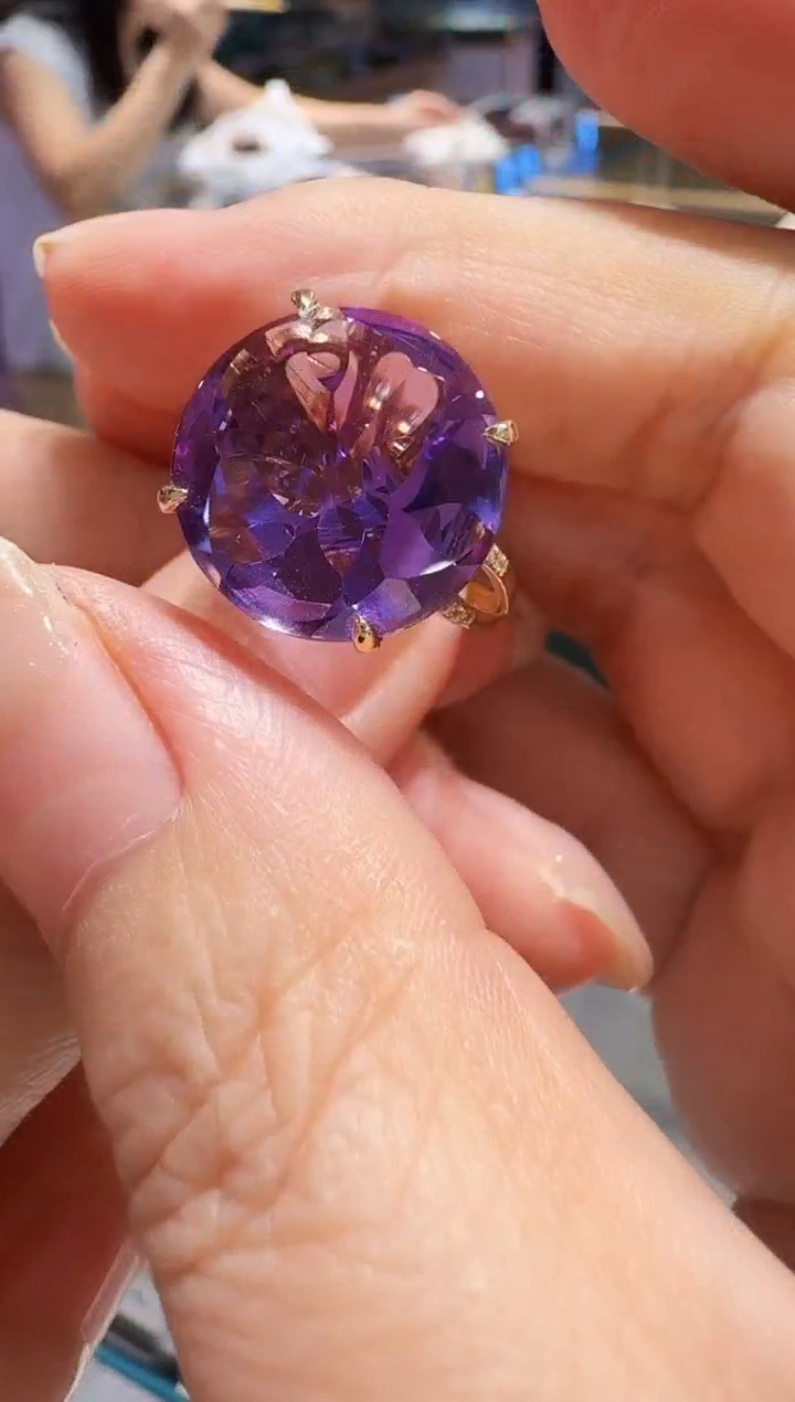 紫晶戒指18K金镶嵌068戒指