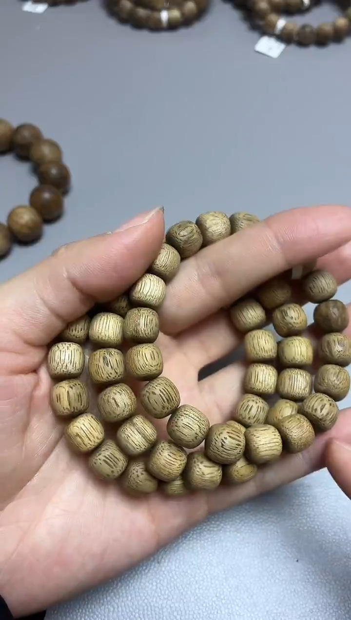 沉香手串文莱老型单圈1.0多样性发其一