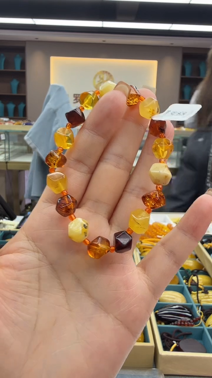 手链琥珀未镶嵌42秒拍号 假一罚三 
