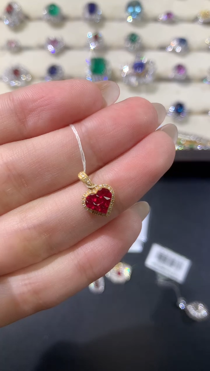 吊坠（不含链）18K金镶嵌红宝石Y206|2380