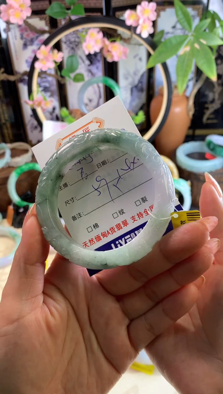 翡翠未镶嵌手镯3 翡翠手镯 59