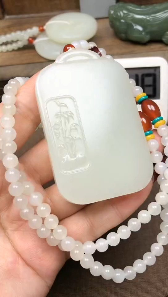 【闪购商品】和田玉颈饰未镶嵌定向 贺承军 菲菲