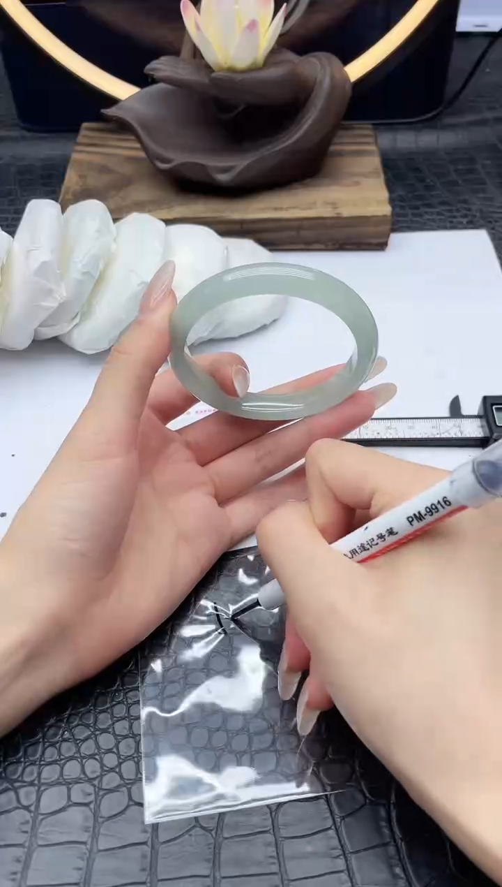 未镶嵌手镯翡翠翡翠一物一图677