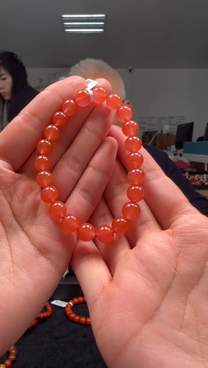 【闪购商品】南红玛瑙9mm保山手串圆珠未镶嵌多样性发一件