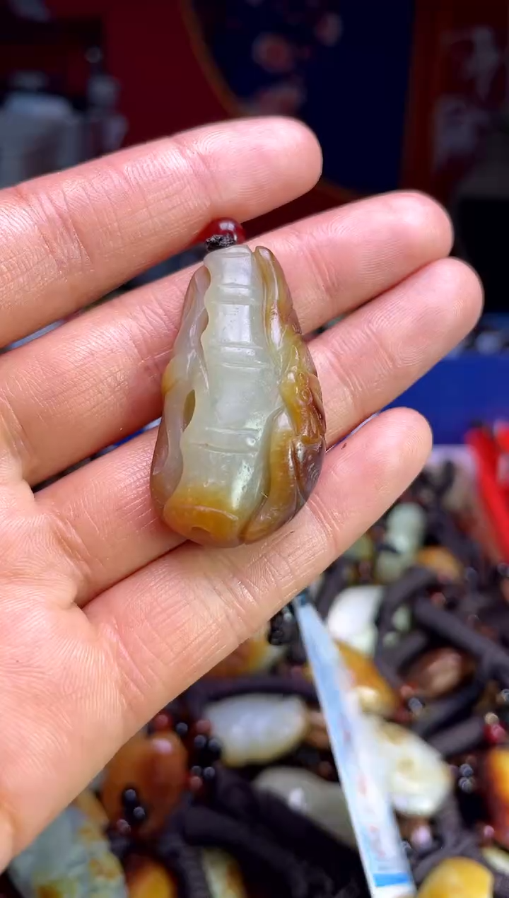 【闪购商品】和田玉颈饰未镶嵌123