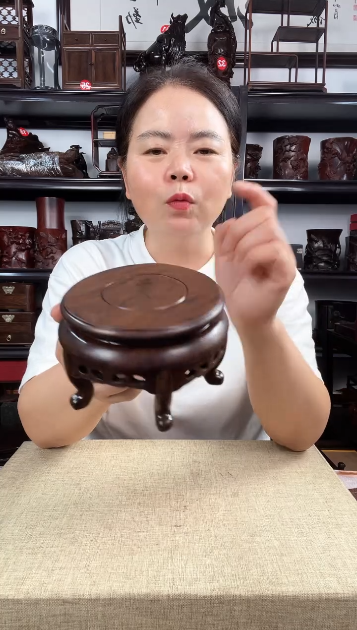 木2696老李红木工艺品