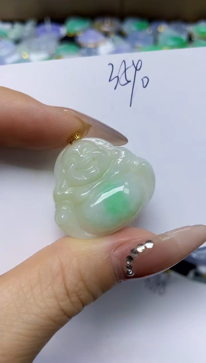 翡翠未镶嵌颈饰 天然缅甸翡翠A货