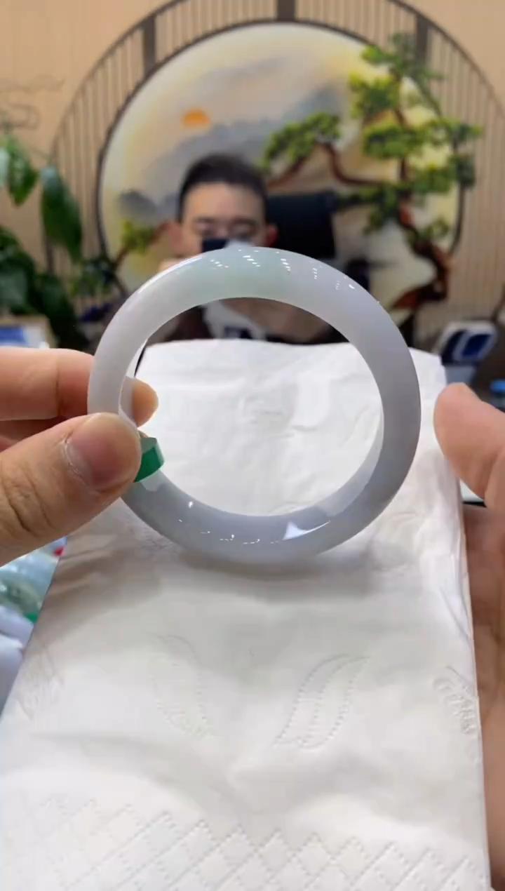 【闪购商品】翡翠手镯未镶嵌000011602