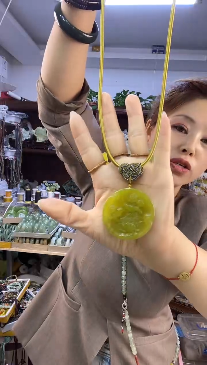 未镶嵌蛇纹石玉牡丹多样性随机发一