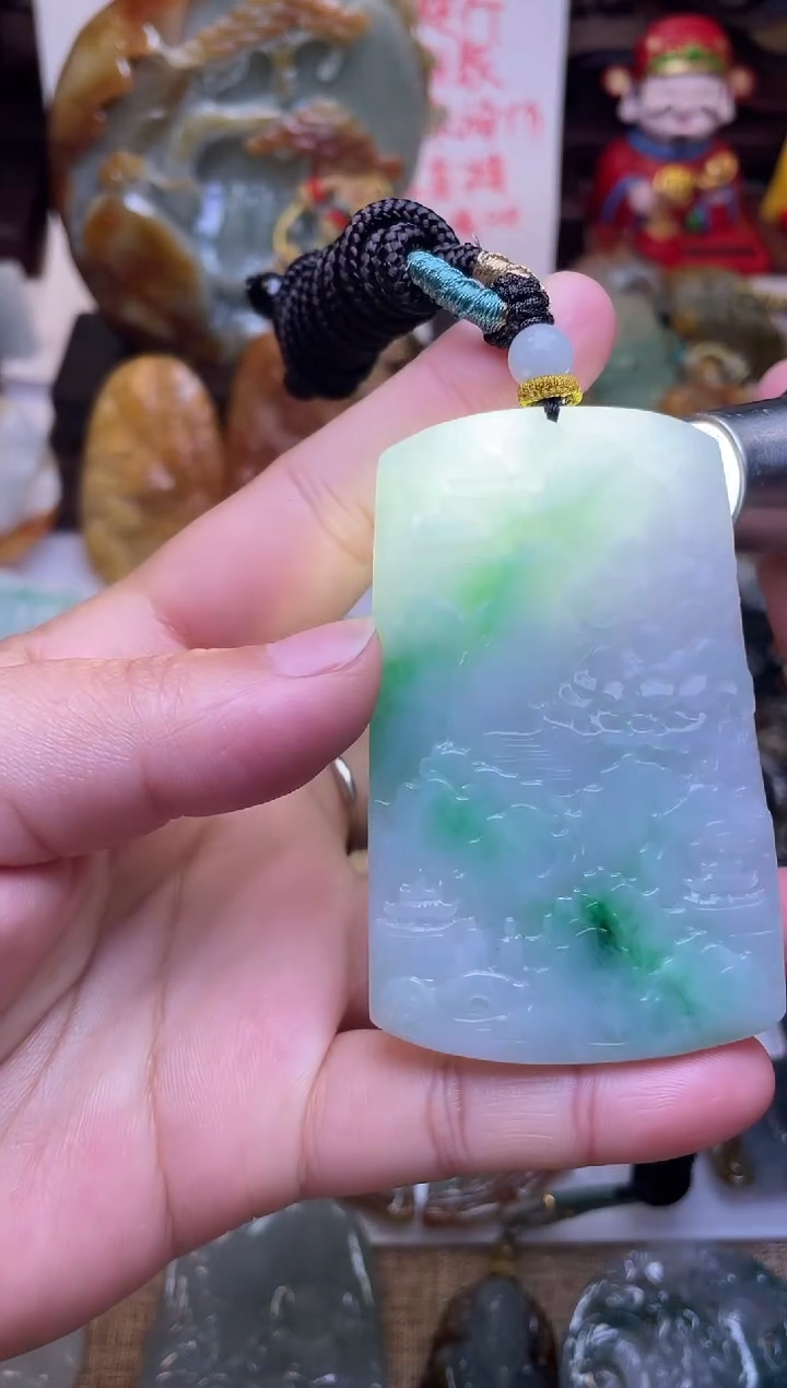 颈饰未镶嵌翡翠山水