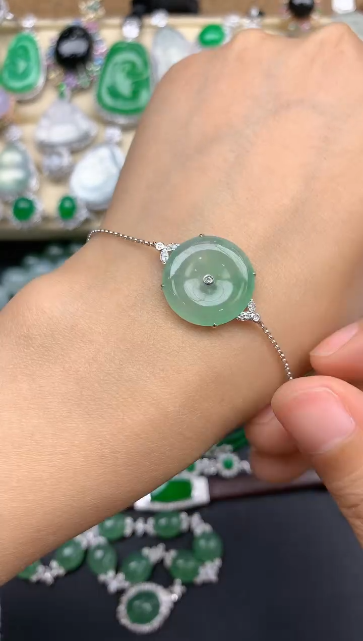 【闪购商品】翡翠手串18K金镶嵌387-中国好珍宝