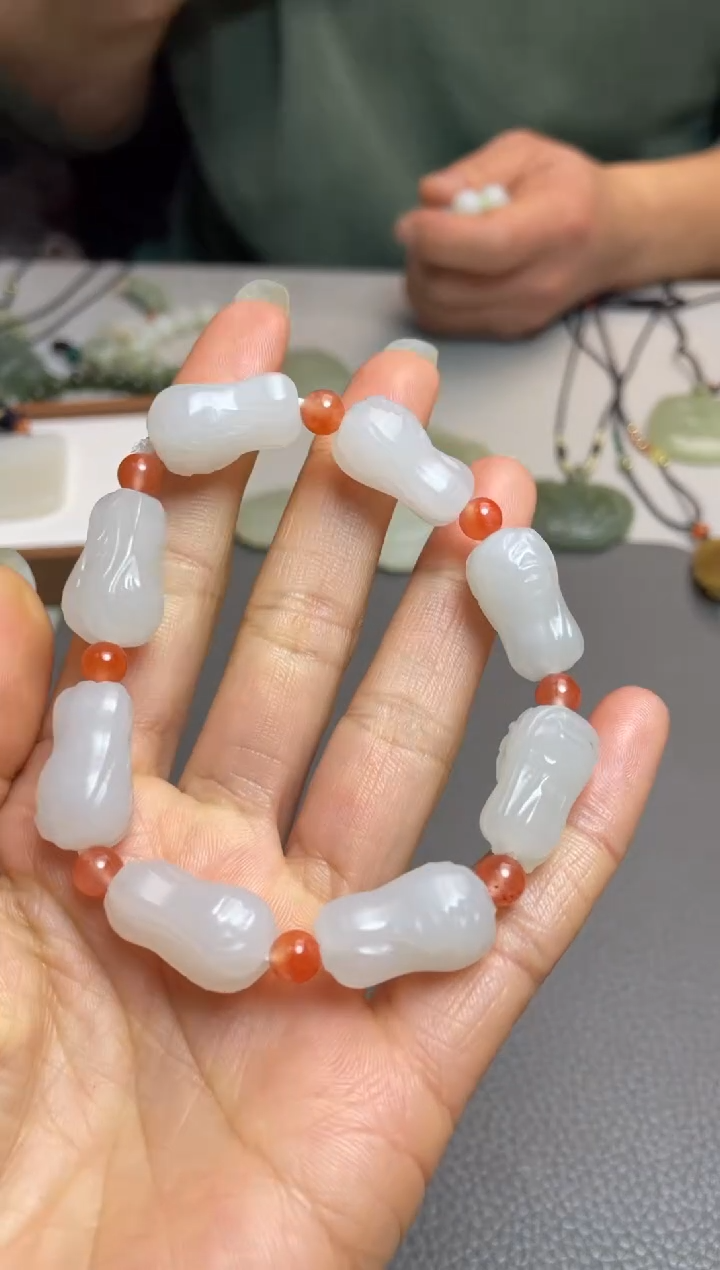 【闪购商品】和田玉颈饰未镶嵌1