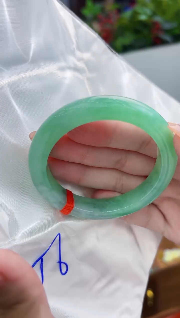 【闪购商品】翡翠手镯未镶嵌翡翠手镯