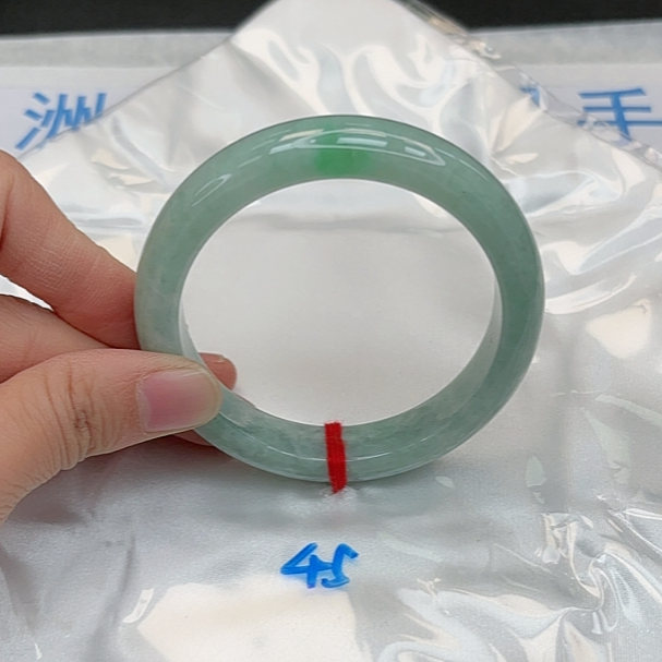 【圈口54~56】缅甸A货翡翠手镯天然玉镯女款果绿底飘阳绿手镯680-45