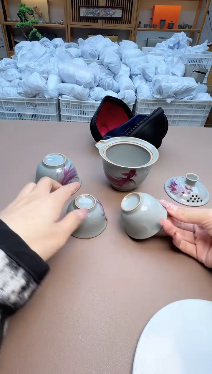 【闪购商品】摆件瓷制品S1111111111111