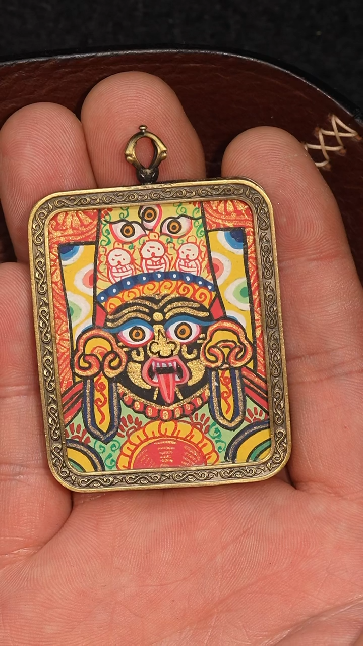 吊坠冲赛康胡子哥，藏传唐卡14