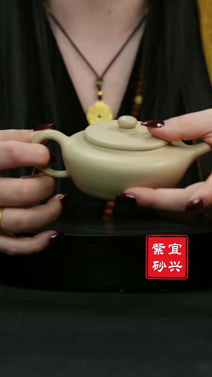 【闪购商品】紫砂茶壶20  虚扁手工紫砂壶