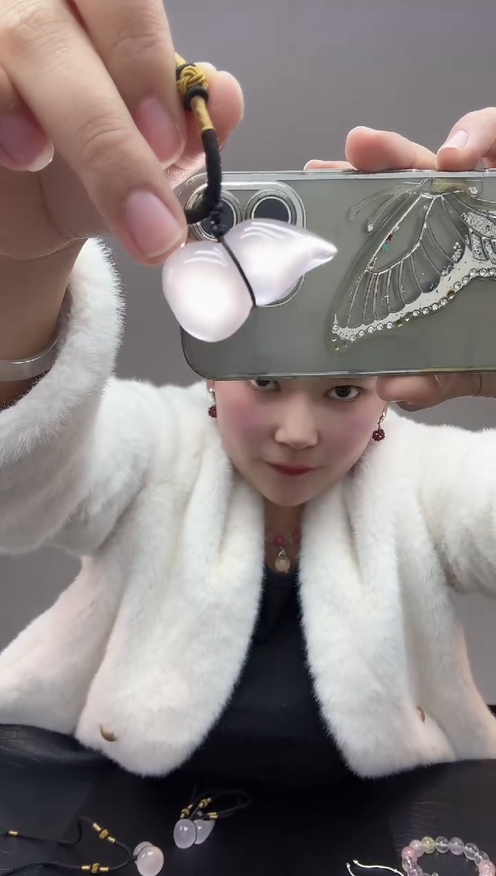 颈饰银S925镶嵌水晶天然六芒光葫芦吊坠92