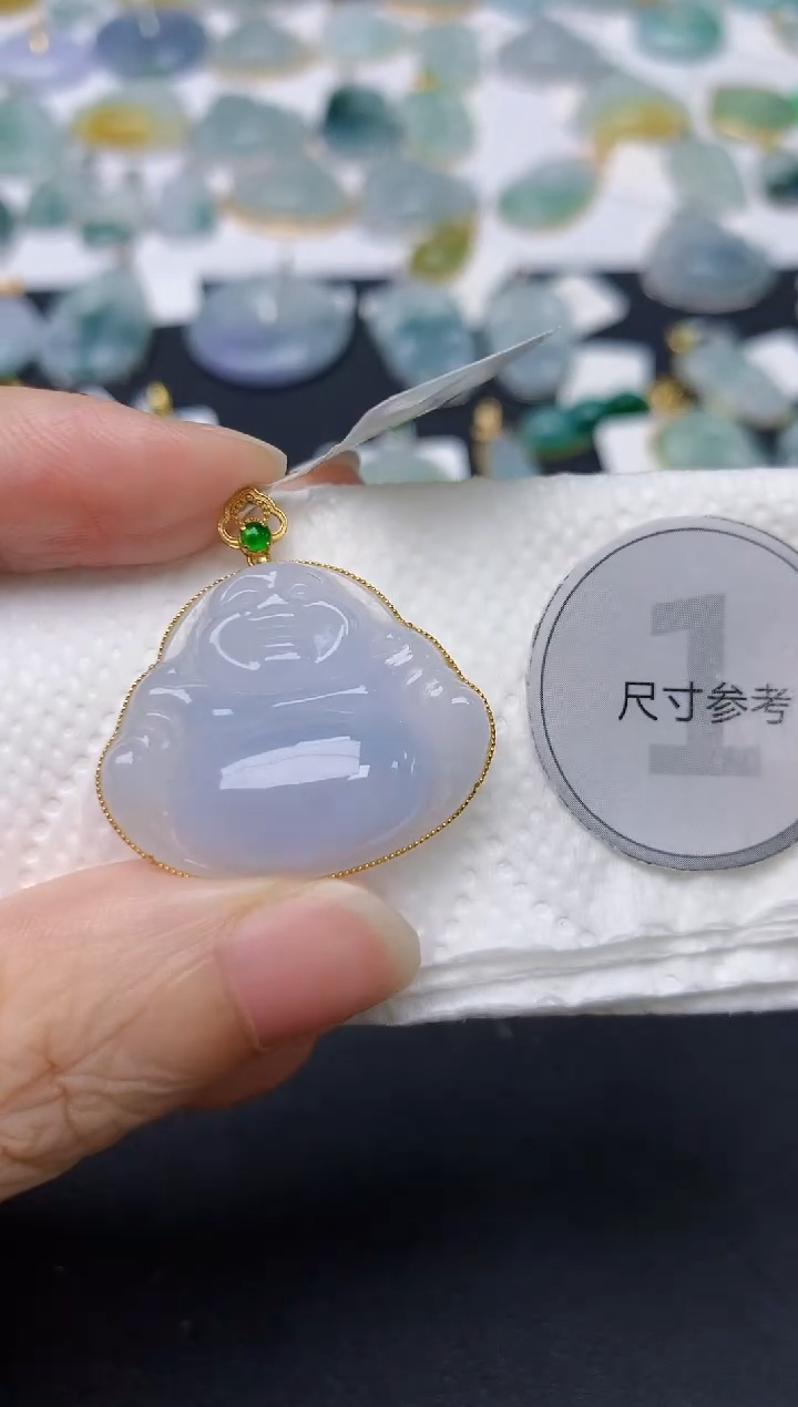 翡翠18K金镶嵌颈饰天然缅甸A货翡翠
