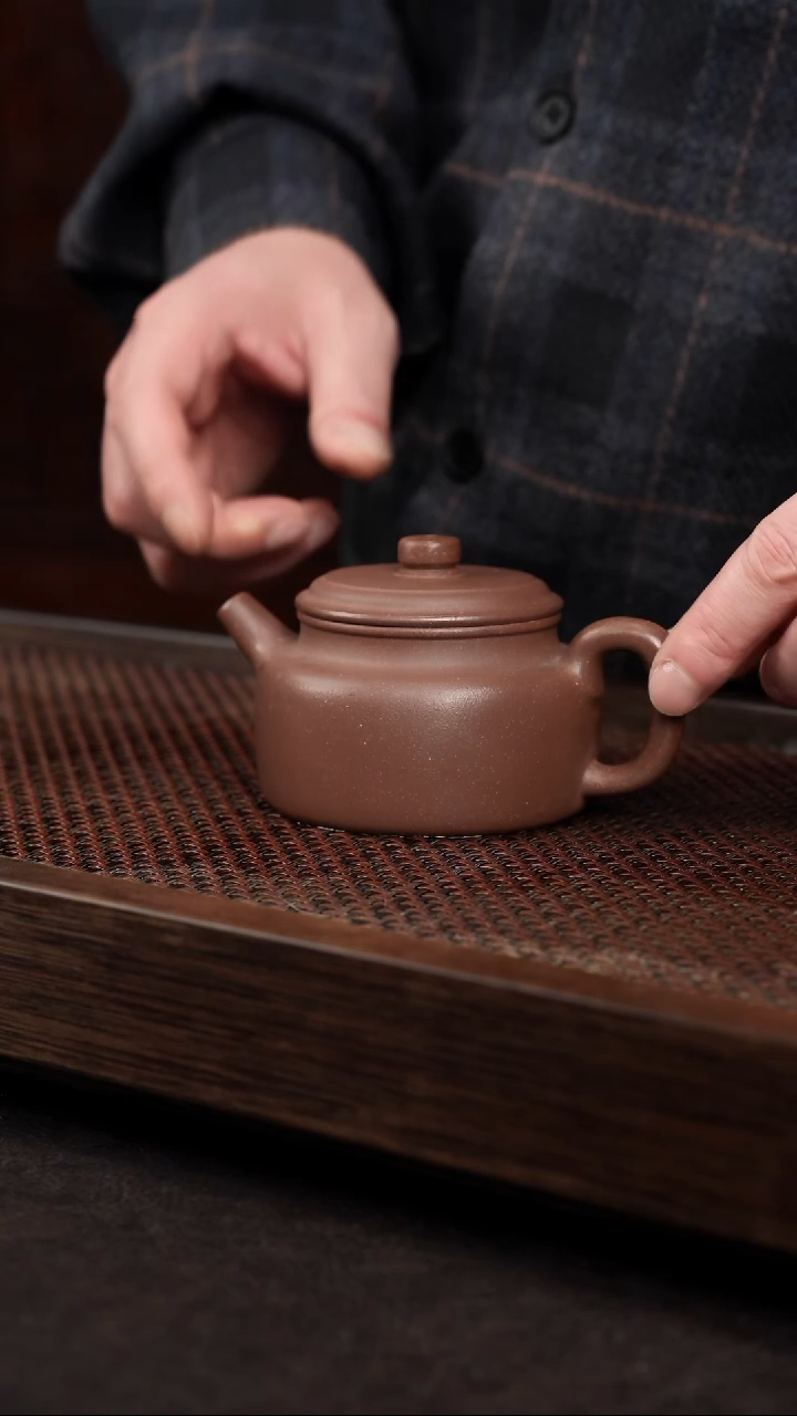 【闪购商品】紫砂茶壶老紫泥德中